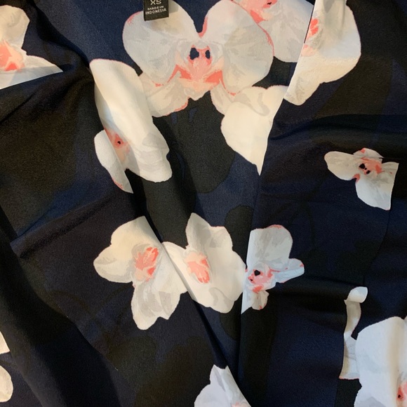 SOLD!! 🚫🚫 - Picture 3 of 5